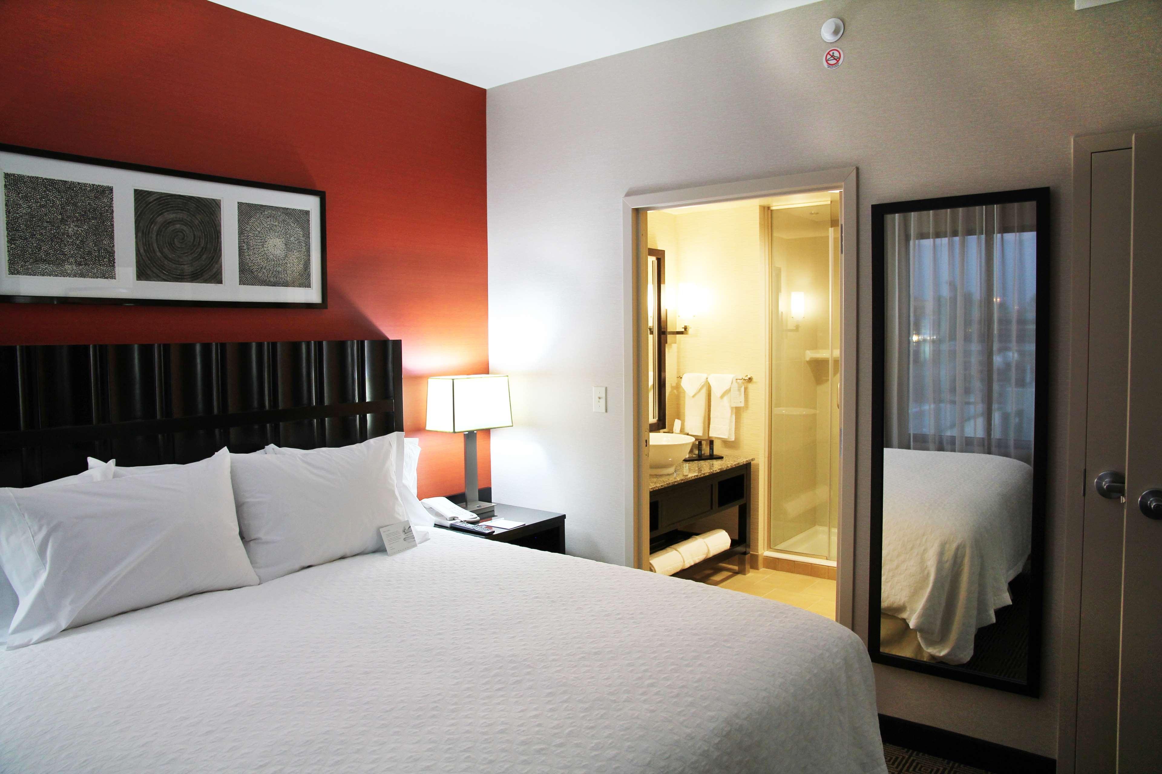 Embassy Suites Ontario - Airport Zimmer foto